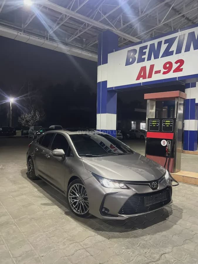 Toyota Corolla 2023 — 1
