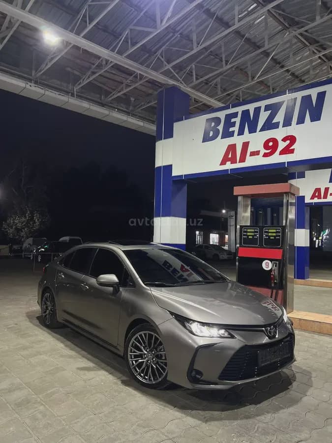 Toyota Corolla 2023 — 2