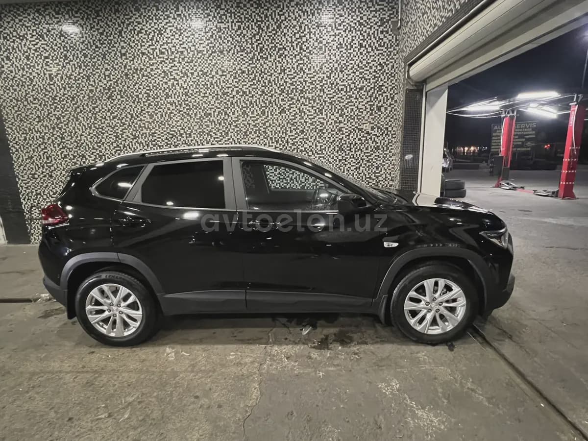 Chevrolet Tracker 2 2023 — 5