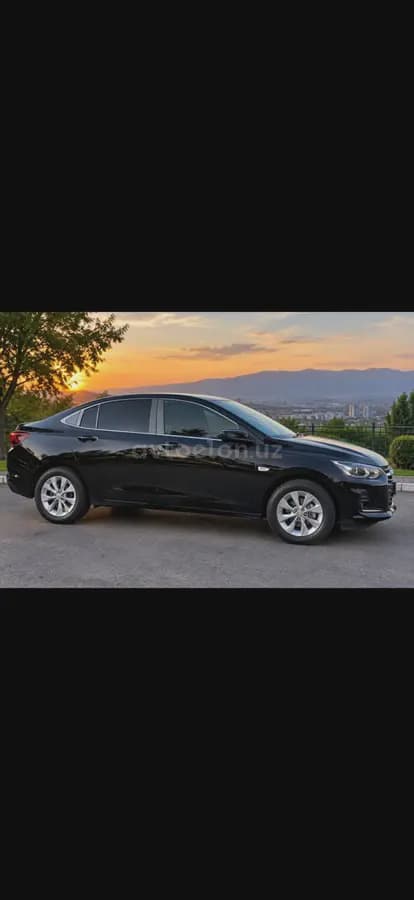 Chevrolet Onix 2024 — 1