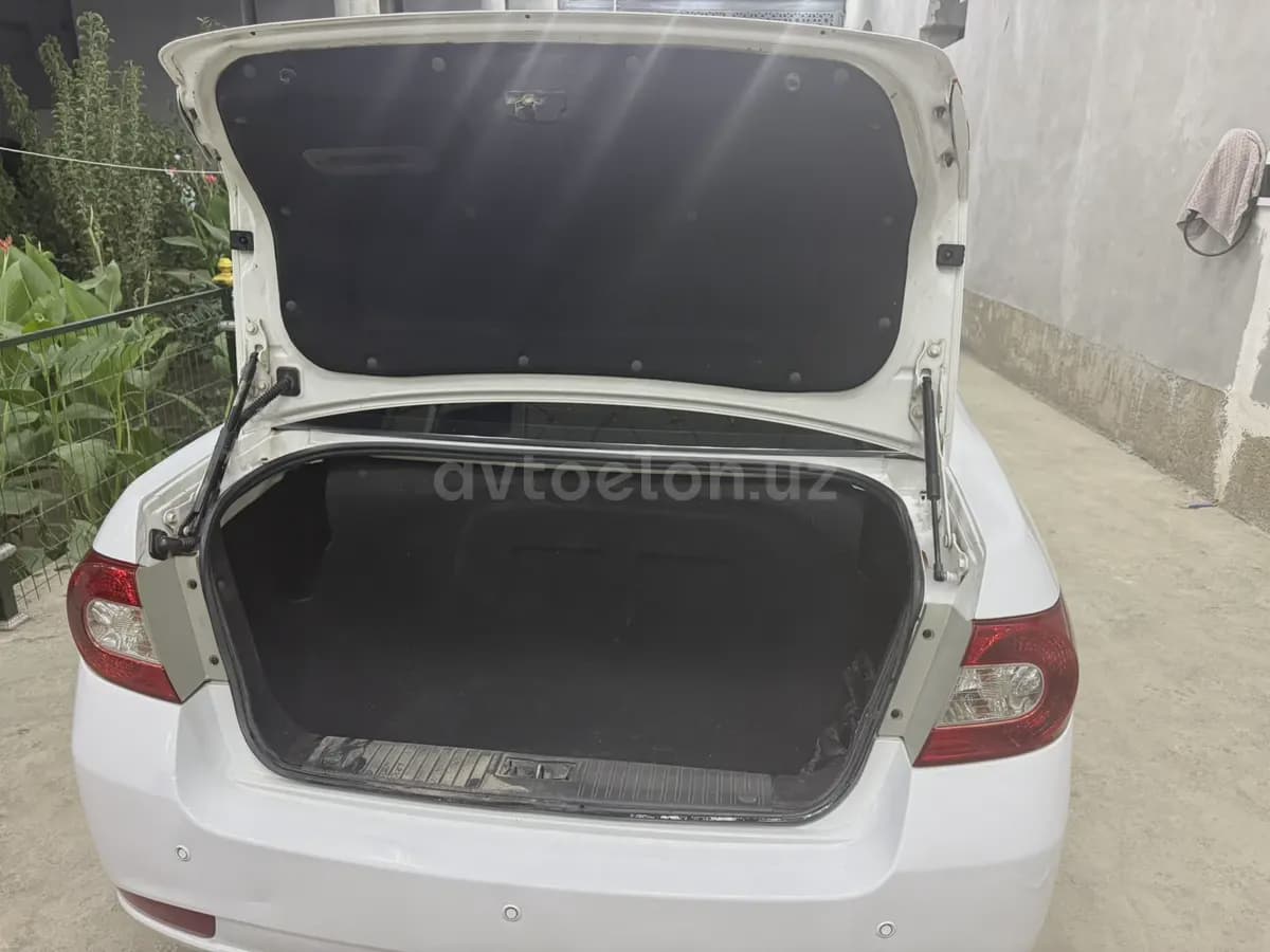 Chevrolet Epica, 2 позиция 2010 — 3