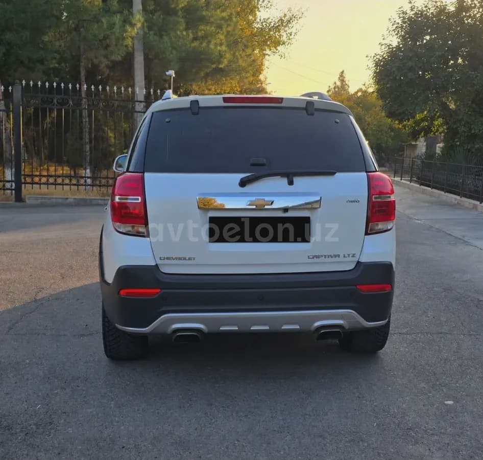 Chevrolet Captiva, 3 позиция 2014 — 3