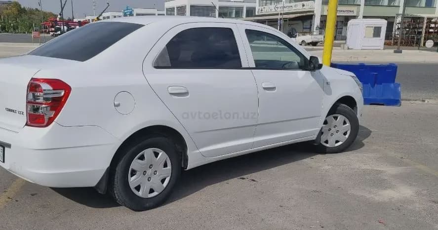 Chevrolet Cobalt, 2 позиция 2014 — 2