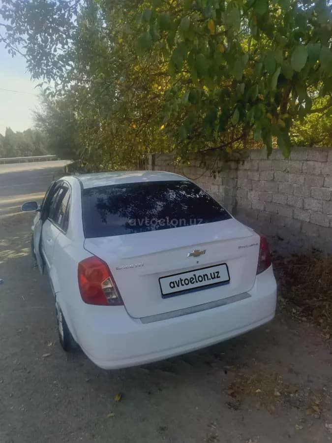Daewoo Lacetti, 3 позиция 2009 — 2