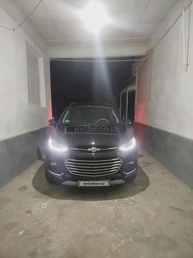 Chevrolet Tracker, 3 позиция 2019 — 1
