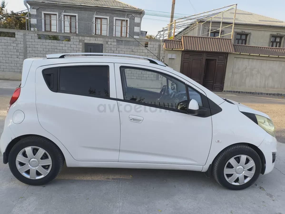 Chevrolet Spark, 2 позиция 2011 — 3