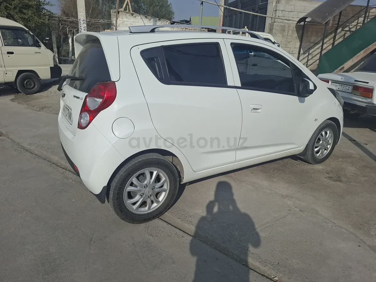 Chevrolet Spark, 4 позиция 2016 — 1