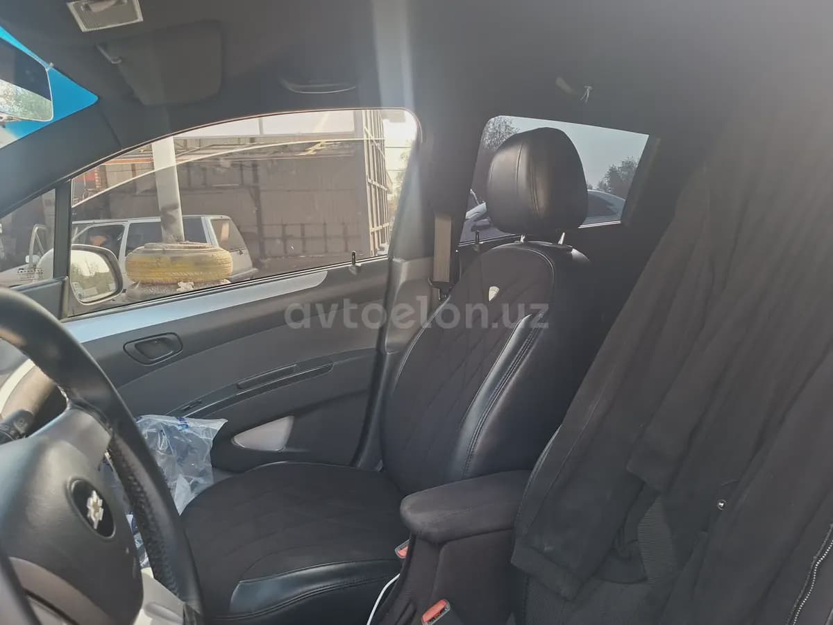 Chevrolet Spark, 4 позиция 2016 — 5