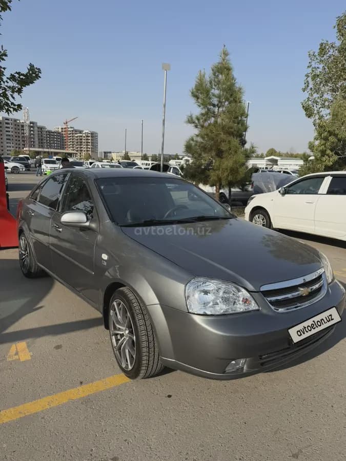 Chevrolet Lacetti, 3 позиция 2013 — 2