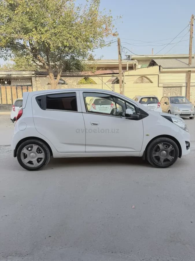Chevrolet Spark, 4 позиция 2014 — 3