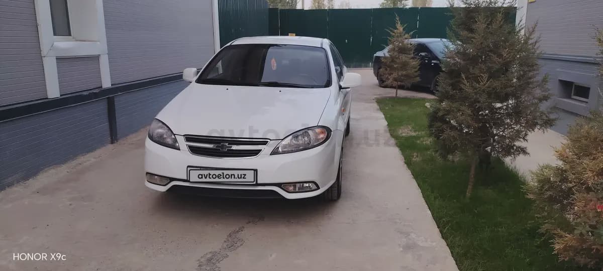 Chevrolet Gentra, 1 позиция 2022 — 4