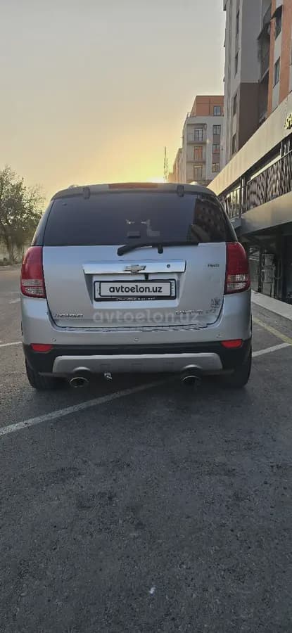 Chevrolet Captiva, 2 позиция 2012 — 3