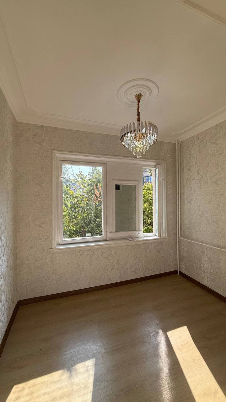 Продается 1/2/4. Алмазар. Тансыкбаев 3. — 2