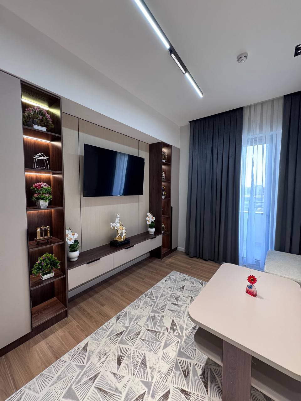 ЖК Bobur Residence 2/9/16 Евроремонт 45 кв.м орн: Улица Бабура — 1
