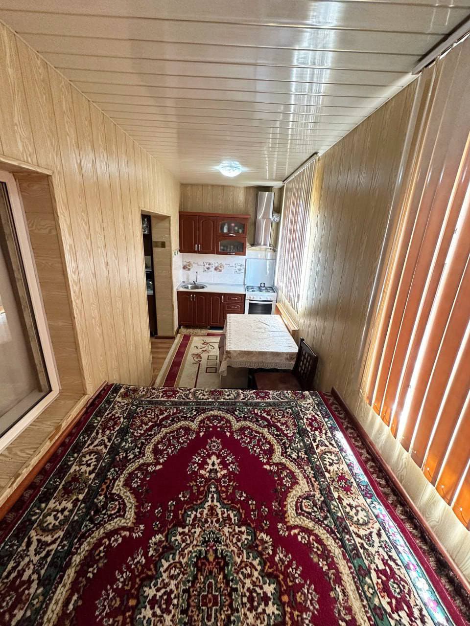 Шайхантахурский район, массив Коратош 📍Ориентир: напротив торгового комплекса Samarqand Darvoza, за Korzinka-Коратош — 3