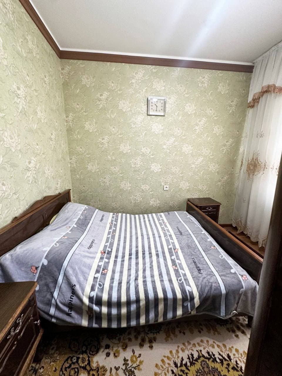 Шайхантахурский район, массив Коратош 📍Ориентир: напротив торгового комплекса Samarqand Darvoza, за Korzinka-Коратош — 4
