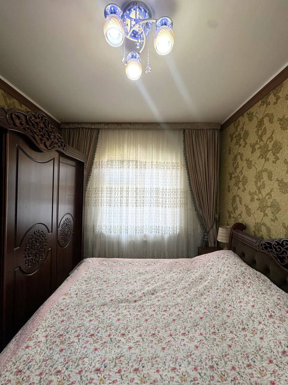 Шайхантахурский район, массив Коратош 📍Ориентир: напротив торгового комплекса Samarqand Darvoza, за Korzinka-Коратош — 5
