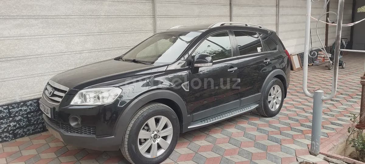 Chevrolet Captiva, 3 позиция 2010 — 2