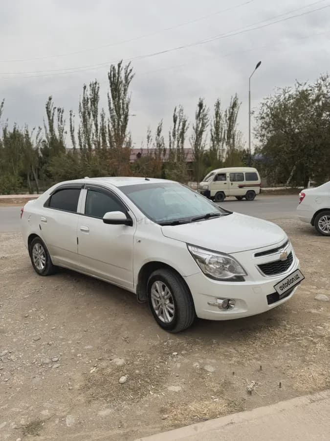 Chevrolet Cobalt, 4 позиция 2022 — 2