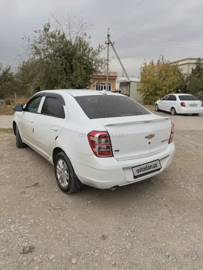 Chevrolet Cobalt, 4 позиция 2022 — 3