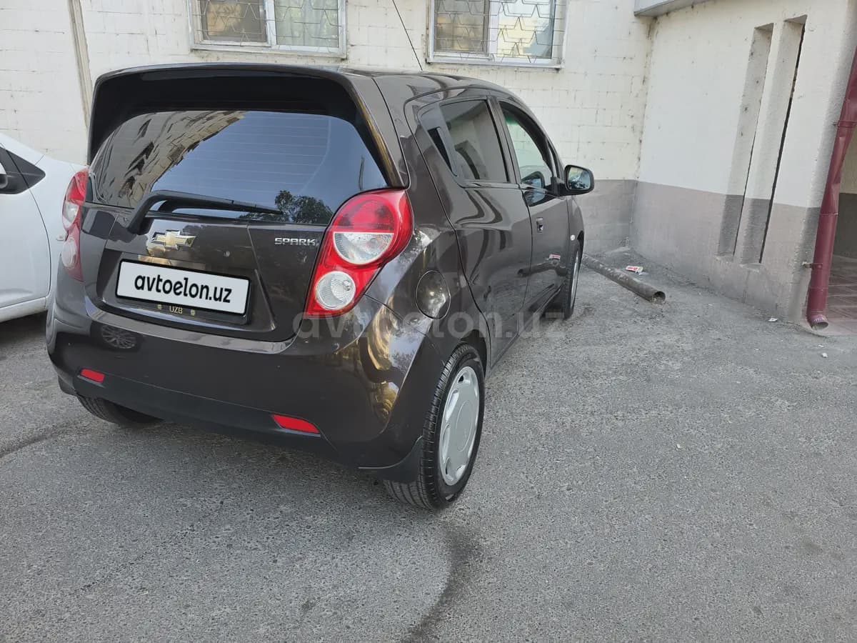Chevrolet Spark, 2 позиция 2019 — 1