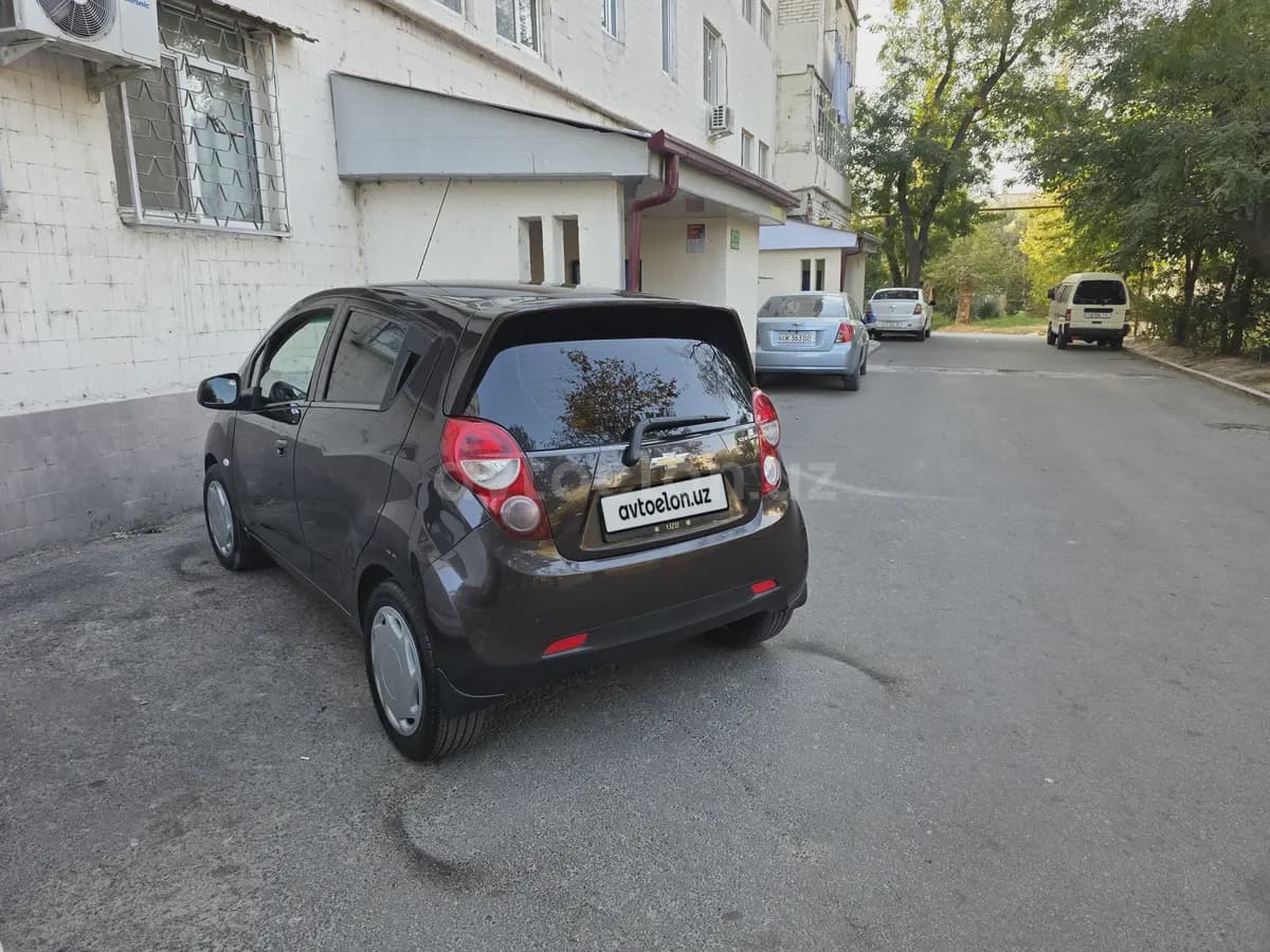 Chevrolet Spark, 2 позиция 2019 — 3