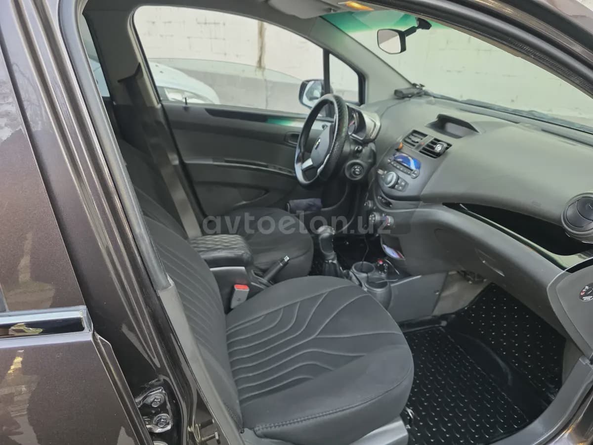 Chevrolet Spark, 2 позиция 2019 — 4