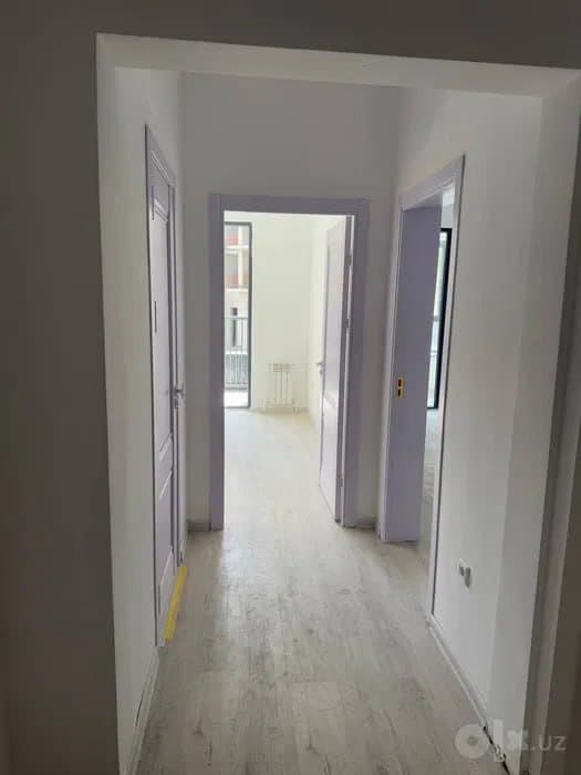Assalom Jomiy Golden House. 2 комнатная 42м2 с ремонтом и кадастром — 2