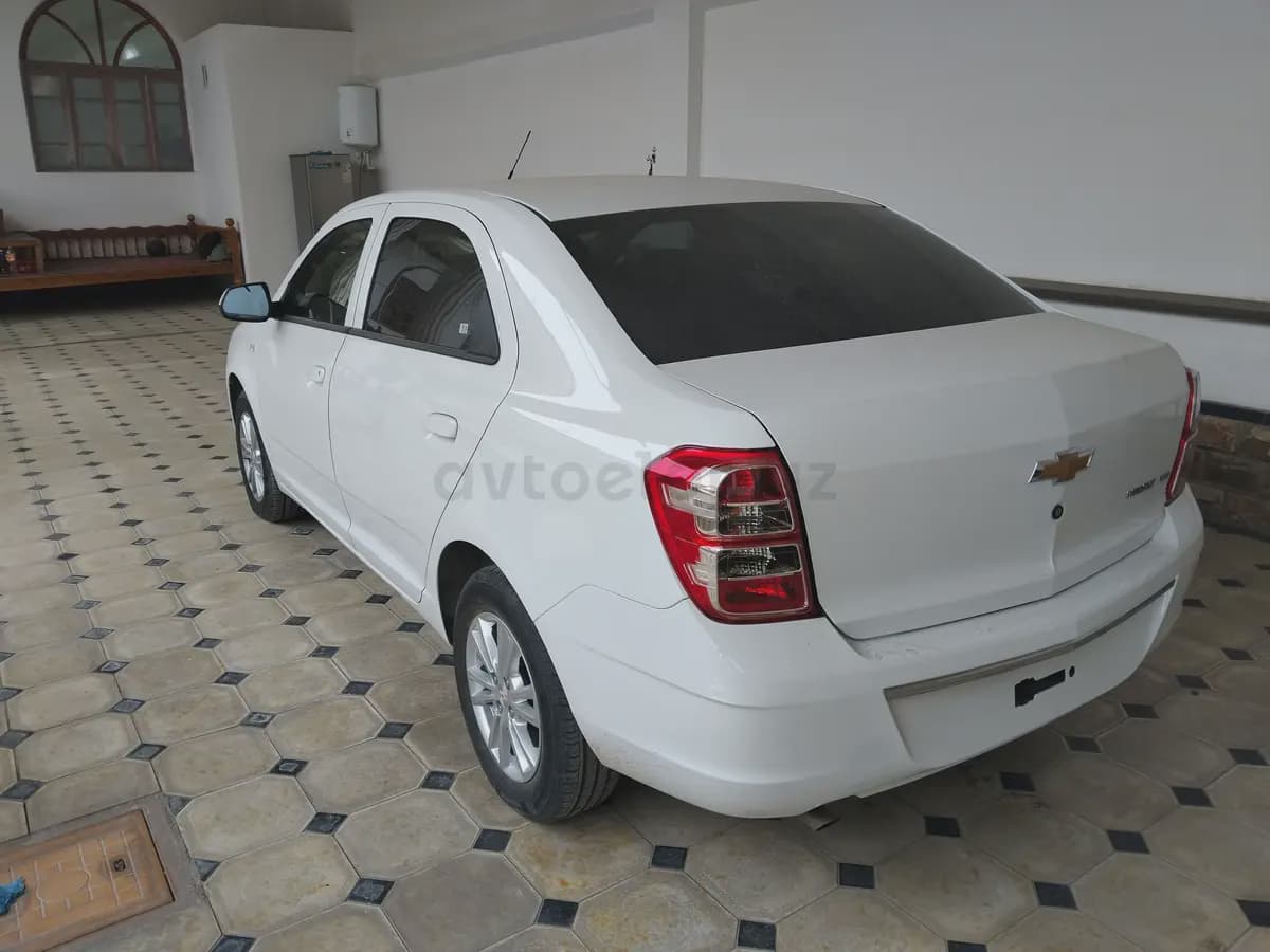 Chevrolet Cobalt, 4 позиция 2022 — 1