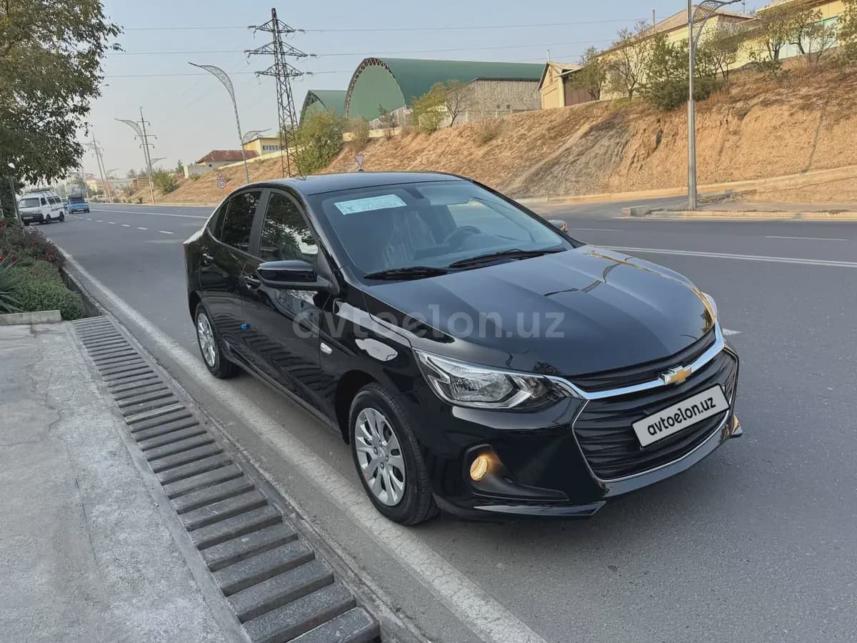 Chevrolet Onix 2024 — 4