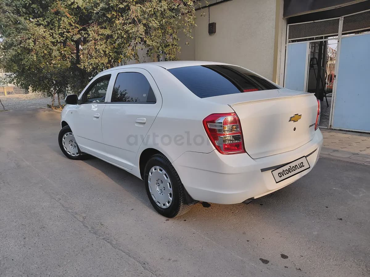 Chevrolet Cobalt, 2 позиция 2015 — 3