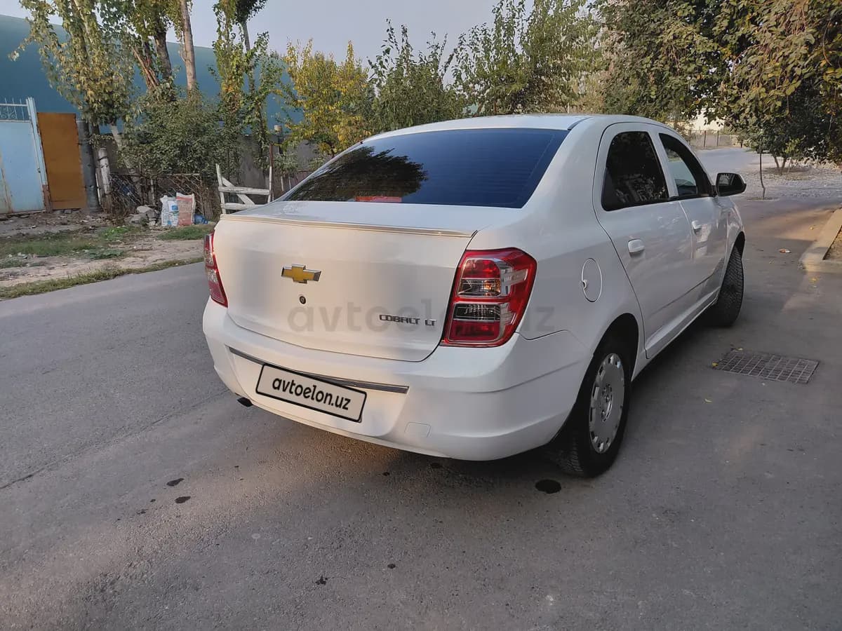 Chevrolet Cobalt, 2 позиция 2015 — 4