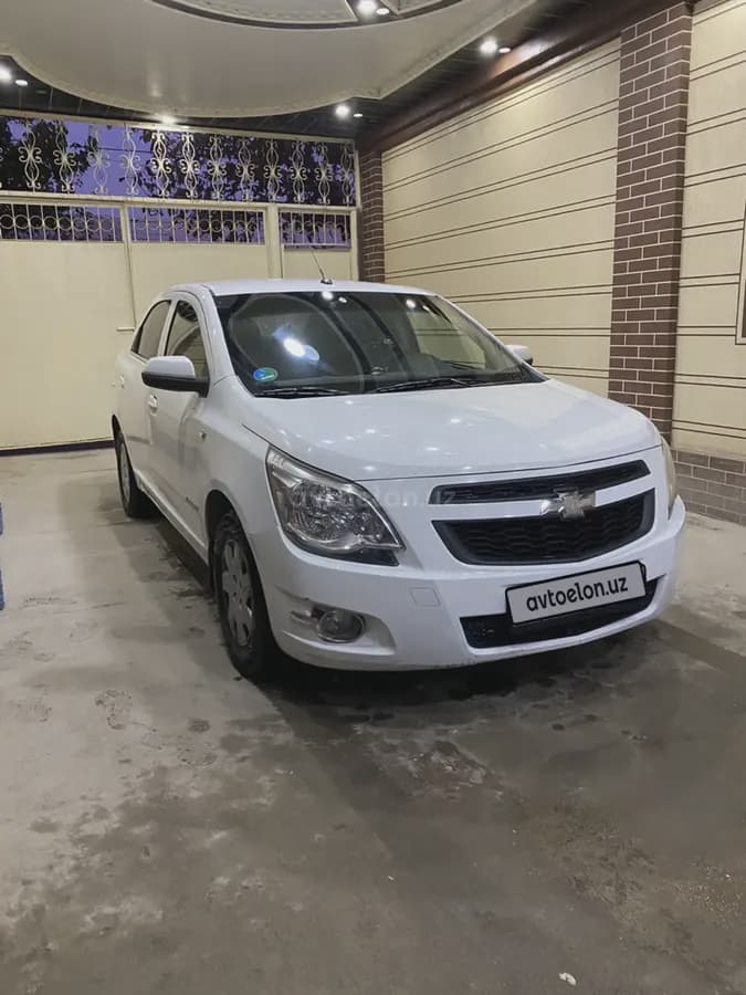 Chevrolet Cobalt, 2 позиция 2013 — 1