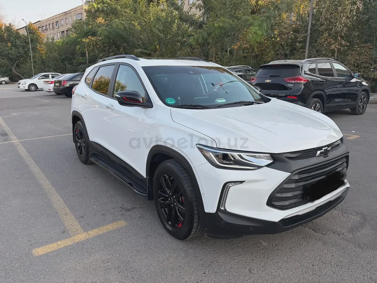 Chevrolet Tracker, 3 позиция 2025 — 1