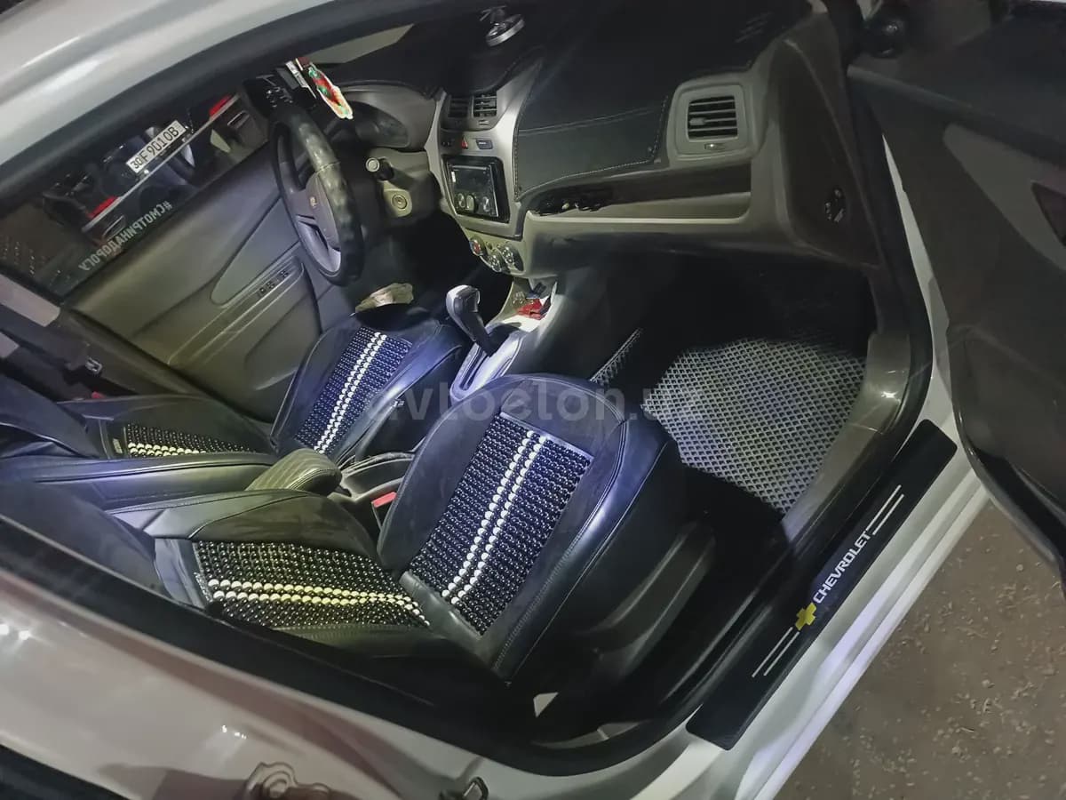 Chevrolet Cobalt, 4 позиция 2022 — 3