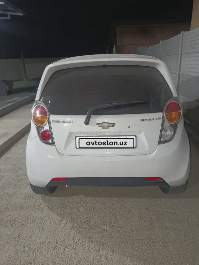 Chevrolet Spark, 2 позиция 2011 — 2