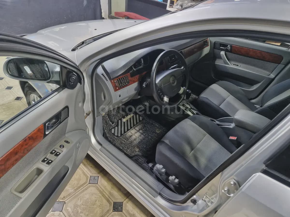 Chevrolet Lacetti, 3 позиция 2011 — 4