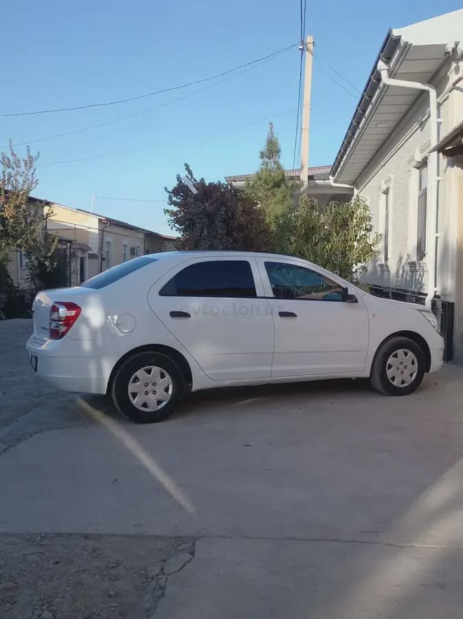 Chevrolet Cobalt, 2 позиция 2019 — 1