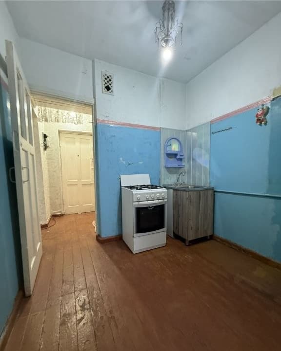Яшнобод район прадается квартира Ависозлар 3 кирпич 1 ком.н — 1