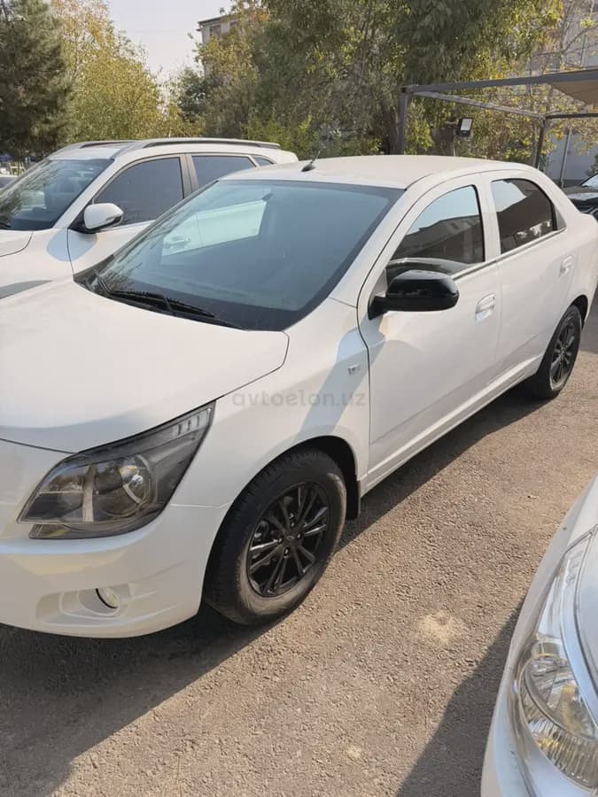 Chevrolet Cobalt, 4 позиция 2026 — 1