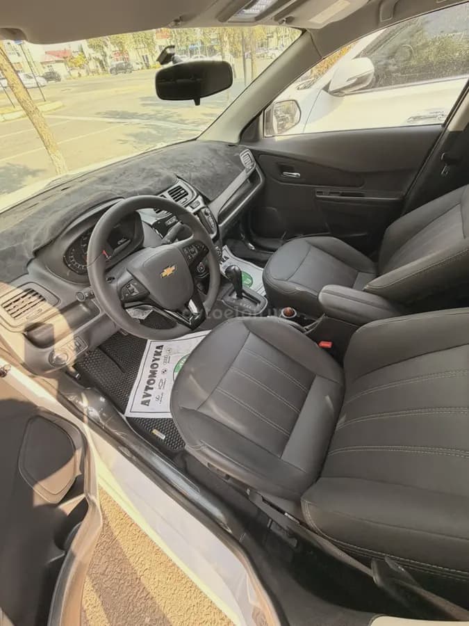 Chevrolet Cobalt, 4 позиция 2026 — 3