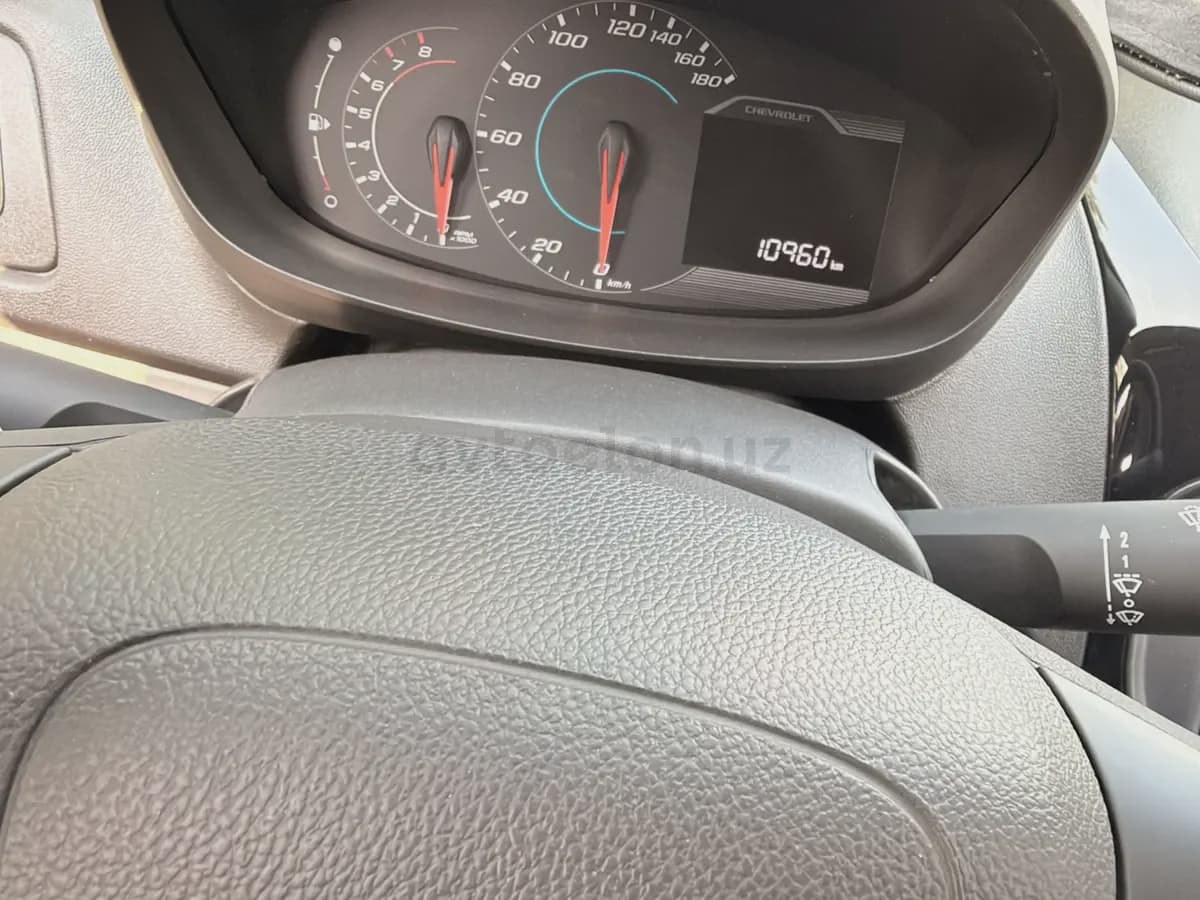 Chevrolet Cobalt, 4 позиция 2026 — 5
