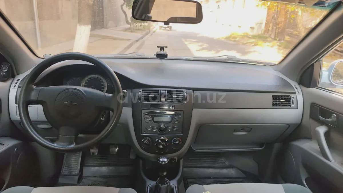 Chevrolet Gentra, 1 позиция Газ-бензин 2015 — 3