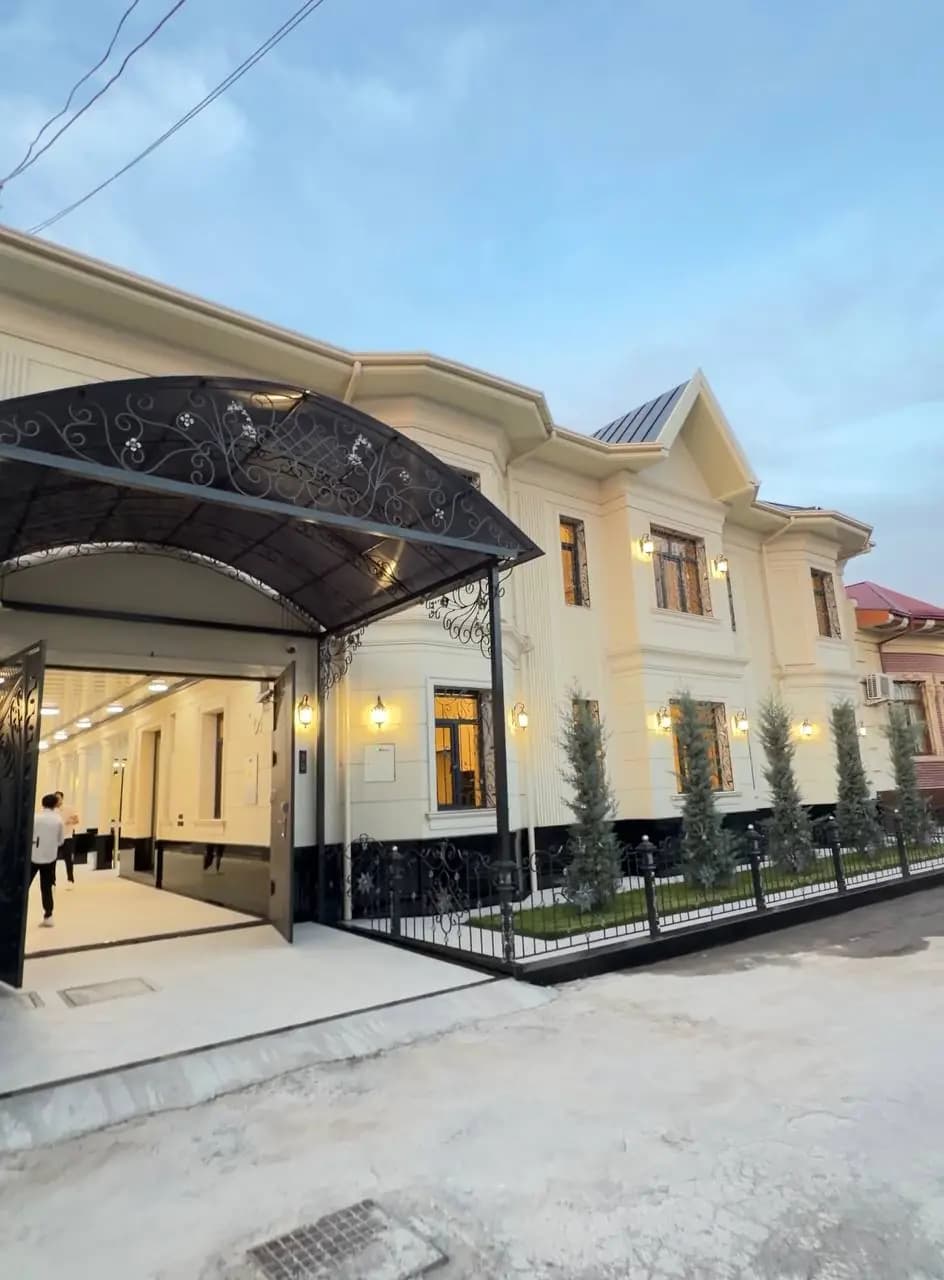 Продается дом ▪️Район: Чиланзарский ▪️Территория: 6 соток  600 м2 — 1