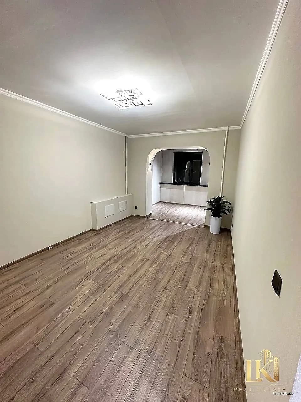 #9800 Продаётся: Яшнабадский район Ул. Садыка Азимова Ор-р: посольство Японии — 1