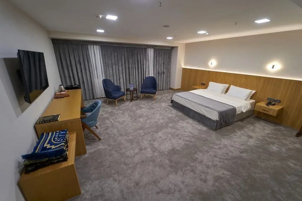 Продается гостиница Буюк Ирак йули 80 номеров — 1