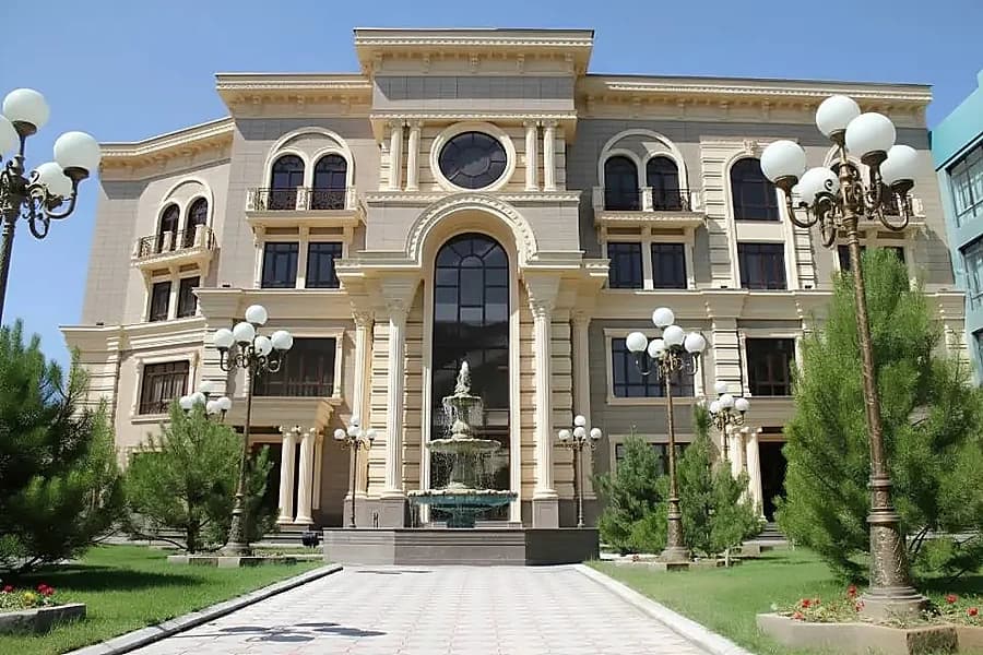 Продаётся отдельно здание Мирабадский район Айбек ул — 1