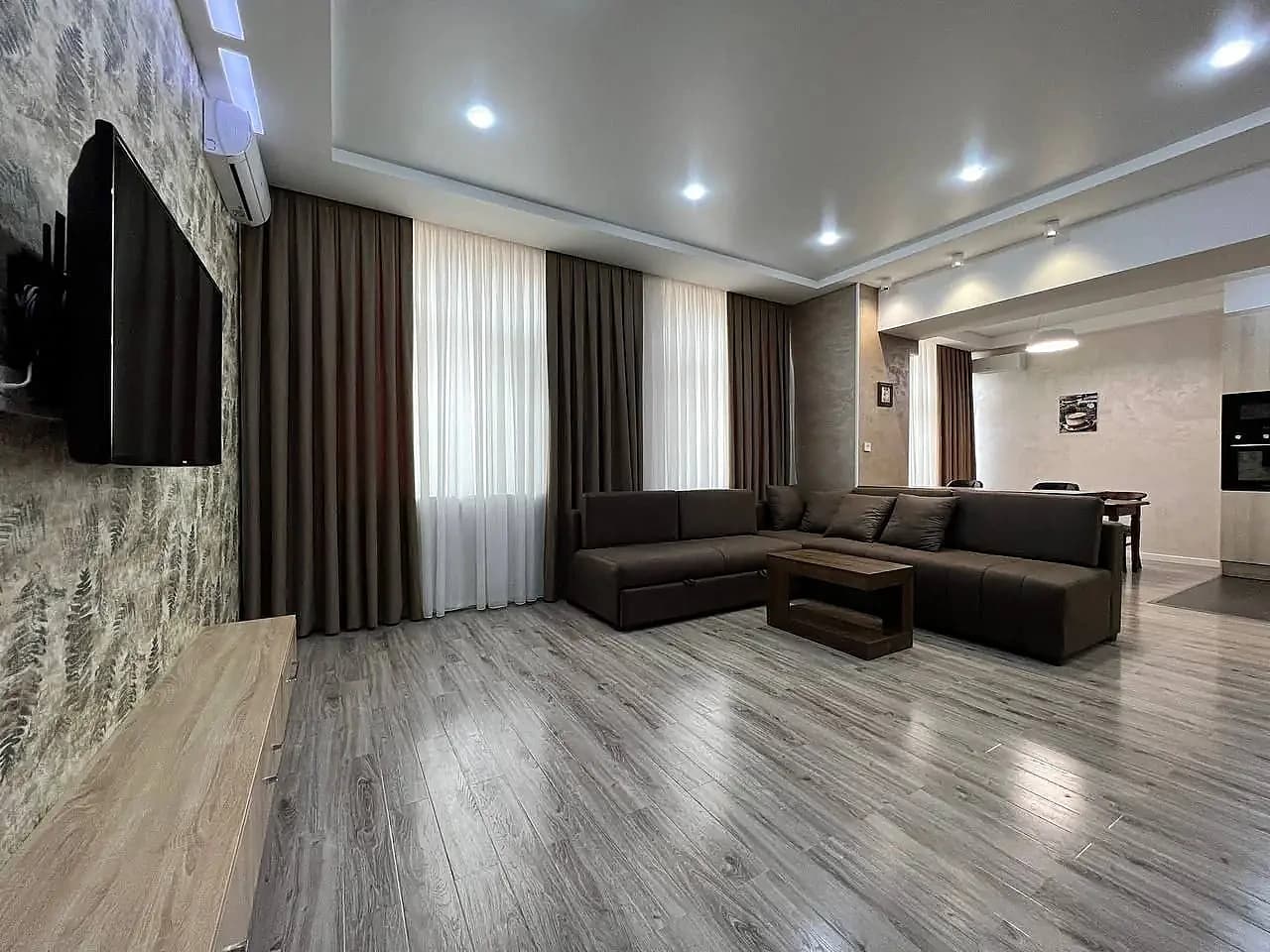 Ул. Асака НОВОСТРОЙКА, JK ДАРХАН, 3/3/5, Mirzo Ulug'bek — 1