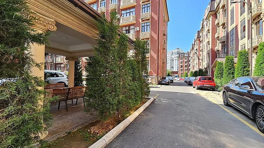 V5268 ПРОДАЕТСЯ 3/5–6/6 НОВОСТРОЙКА  ЖК Дархан на: ул. Асака — 1