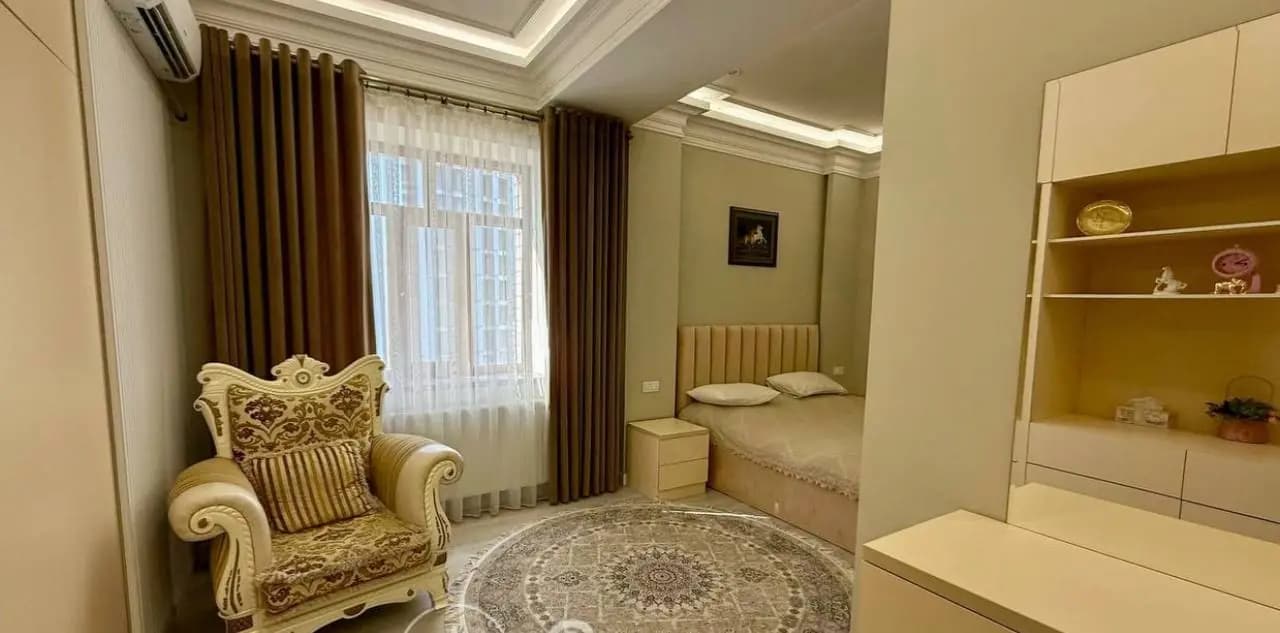 ПРОДАЕТСЯ 4/9-10/10 192м2 ЖК Dreem House  на: Глинка Ор.р: 8-роддом — 1